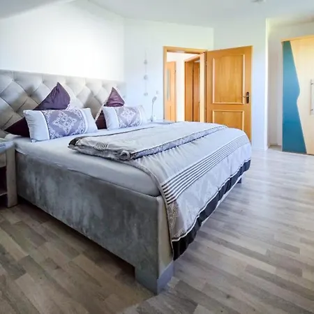 Premium Michelau Appartement *